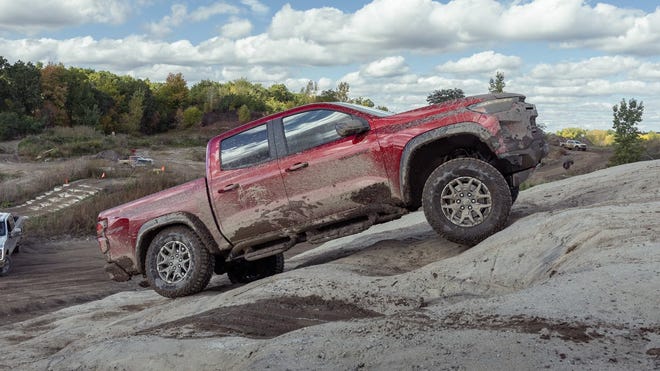 The 2024 Chevrolet Colorado wins MotorTrend Truck of the Year.