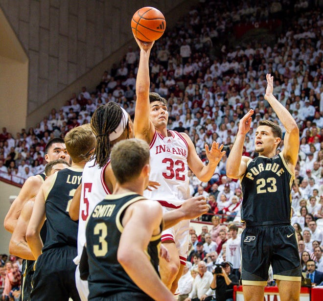 Indiana's Trey Galloway (32) shoots during the first half of the Indiana versus Purdue men's basketball game at Simon Skjodt Assembly Hall on Tuesday, Jan. 16, 2024.